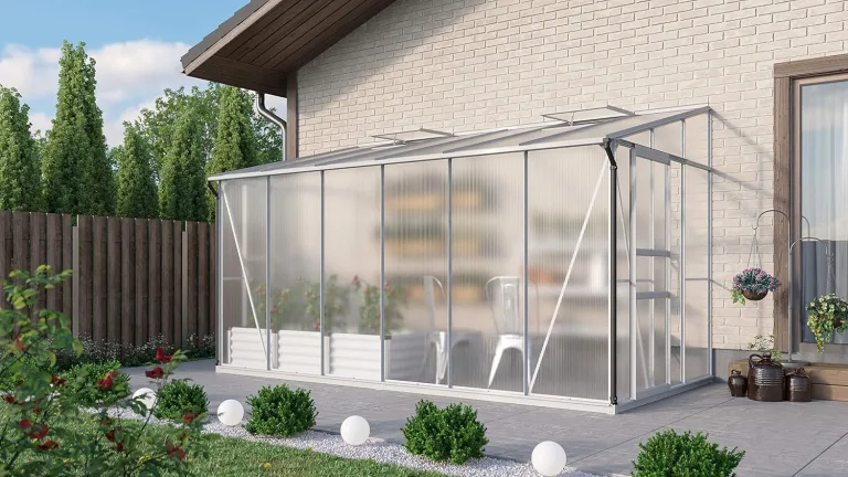 Gartenwelt Riegelsberger Anlehngewächshaus Ida - Ausführung: 7800 HKP 4 mm Alu, Fläche: ca. 7,8 m², mit 2 Dachfenster, Sockelmaß: 1,90 x 3,79 m – Bild 1