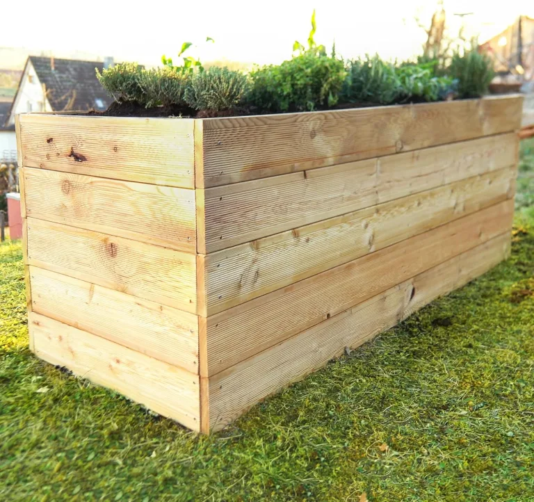 Gartenwelt Riegelsberger Elegantes Hochbeet Kräuterbeet Pflanzbeet Lärche Gemüsebeet 180x80cm Höhe 71 cm aus Lärchenholz 27mm geriffelt – Bild 1