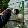 Bramble - Premium Garten Foliengewächshaus für Balkon & Terrasse mit 5 Regalen, Stahlrahmen & Verstärkter PVC-Abdeckung - Stabil & Einfach zu Montieren - 193x69x49cm Weiß - Thumbnail 8
