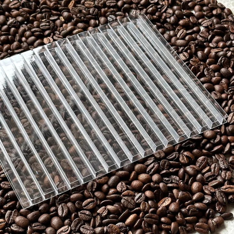 Löffert® Sonderposten | Ersatzplatten für Gewächshaus | Polycarbonat | Stegplatten | 4mm - 6mm - 8mm - 10mm | Standardgrößen & Zuschnitt auf Maß (8mm | 1 Stück | 1300x650mm | Wunschmaß eintippen) – Bild 1