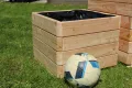 Gartenwelt Riegelsberger Massiver Pflanzkasten Mammut 50x50x39 cm aus Lärchenholz Natur Blumenkasten Blumentopf Pflanzkübel Kräutertopf Balkonkasten fertig montiert - Thumbnail 2