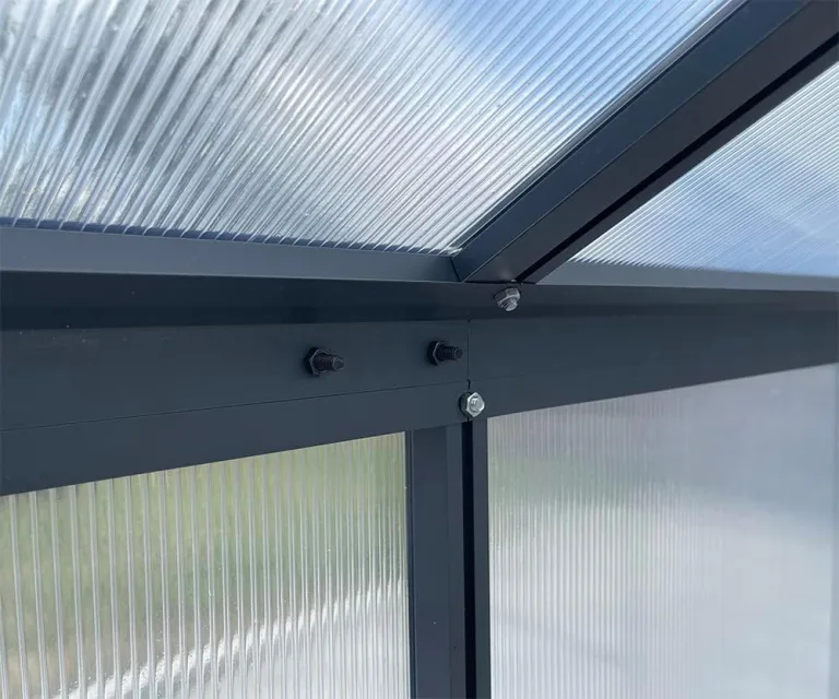 Aluminium Gewächshaus für den Garten 8,23m² inklusive 238 x 361cm Fundament Doppeltür vielseitig nutzbar als Treibhaus,Frühbeet Aufzucht,Tomatenhaus und Pflanzenhaus – Bild 7