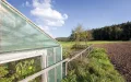 EraGreen Gitterfolie 2m x 60m - 280g/m² reißfeste Gewächshaus Folie mit Nagelrand, hoch UV-Stabil Gartenfolie für Tomatenhaus und Frühbeet, Gewebefolie - Thumbnail 5