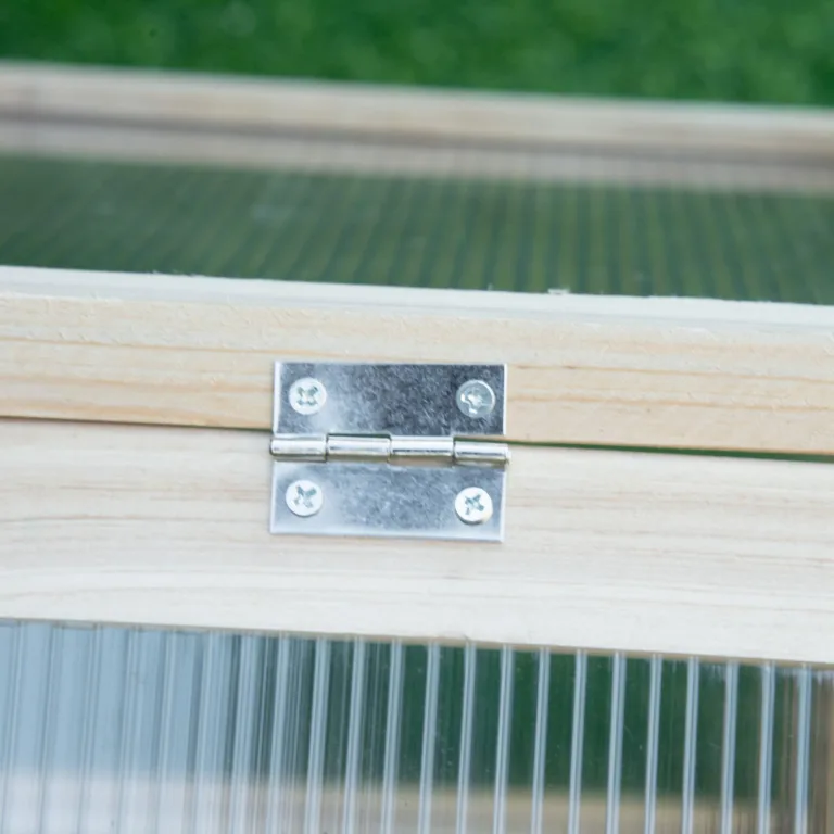 Outsunny Frühbeet aus Holz, Mini Gewächshaus 90 x 52 x 49,5 cm, Treibhaus mit Abdeckung, lichtdurchlässig Frühbeetkasten, Winterfest Hochbeet für Garten, Balkon, Naturholz – Bild 8
