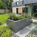 Metzler Hochbeet für den Garten – Stahl in Grau (RAL 9007) | Mit integriertem Schneckenschutz | Witterungsbeständiges Metall-Gartenbeet, Pflanzenbeet, Gemüse- & Blumenhochbeet | 206 x 106 x 77 cm - Thumbnail 5