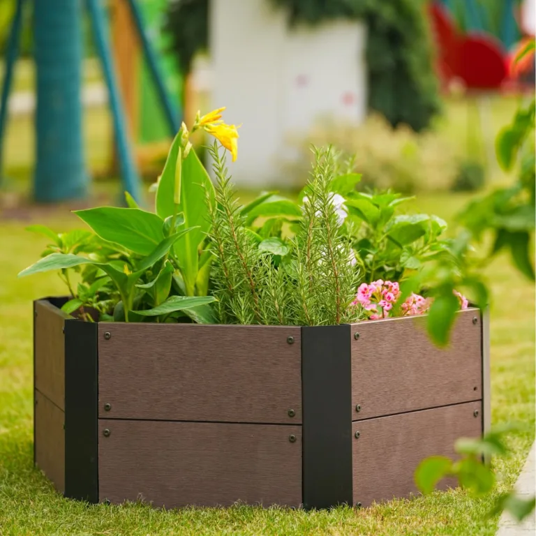 Sechseckiges Hochbeet Holzoptik, Pflanzbeet für Garten Balkon Terrasse, 30 cm Tiefes Hochbeet für Gemüse Kräuter Blumen, Großes Pflanzkasten Outdoor Indoor, Modernes Design, 80x80x30cm – Bild 3